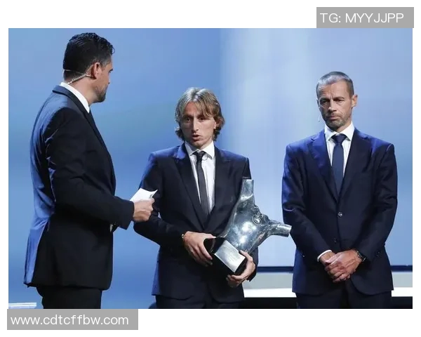 西安足球队逆袭之路揭秘欧锦赛背后的奋斗与荣耀